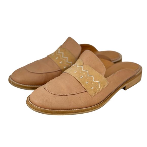 Sundance Shoes - Sundance Mules Loafer Women's 38 8 Slip On Embroidered Leather Boho Relaxed Easy